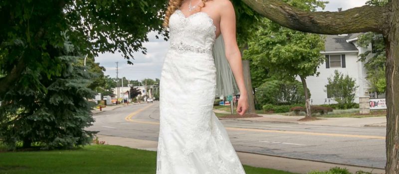 Bride in Liberty Pose