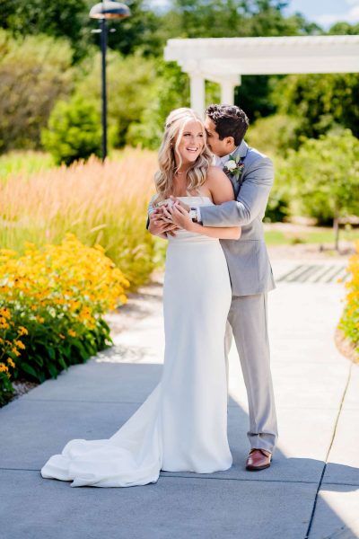 detroit-michigan-wedding-photographer-bride-groom-engagement-wedding-party